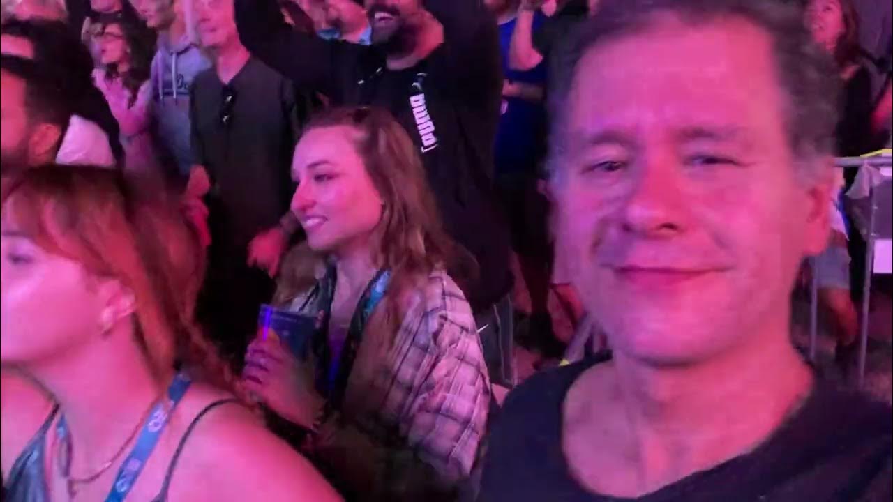 Baxter Dury These Are My Friends (live in Lisbon 2023) YouTube