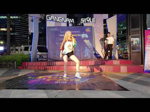 Craxy Chaey (채이) - SIXTEEN | busking ver
