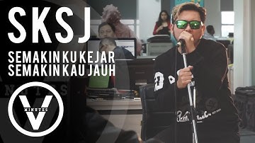 Five Minutes - SKSJ (Semakin Ku Kejar Semakin Kau Jauh) Live di markas Detikcom