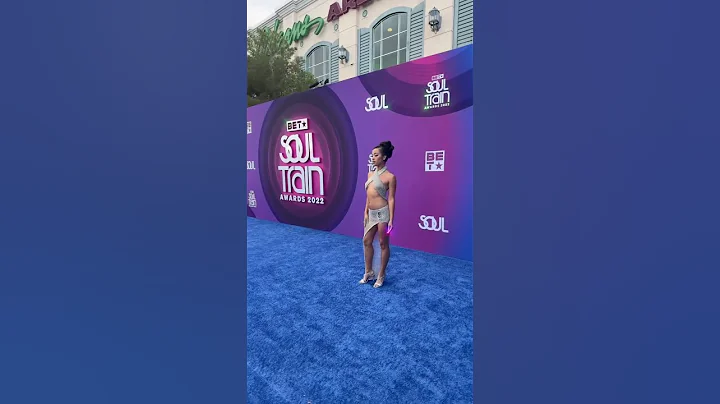 Wowww!!! CELEBRITY red carpet look for Joyce Wrice...
