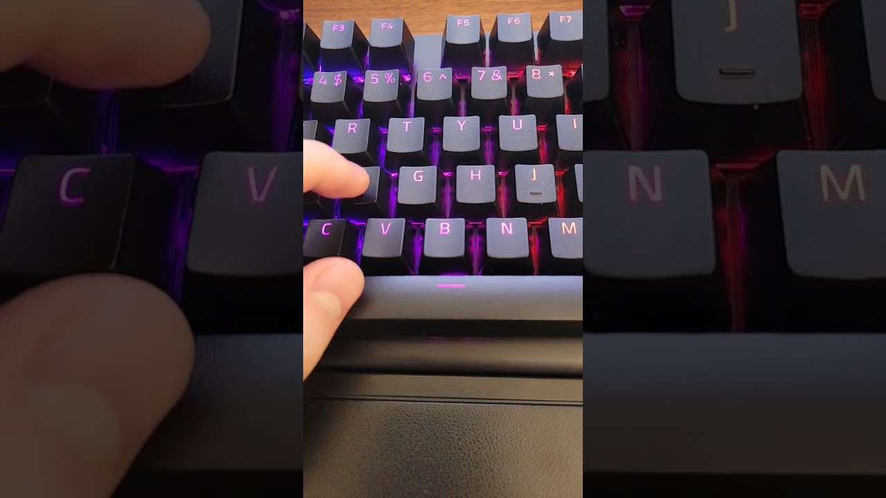 Yellow Key switch sound Blackwidow V3 mechanical keyboard