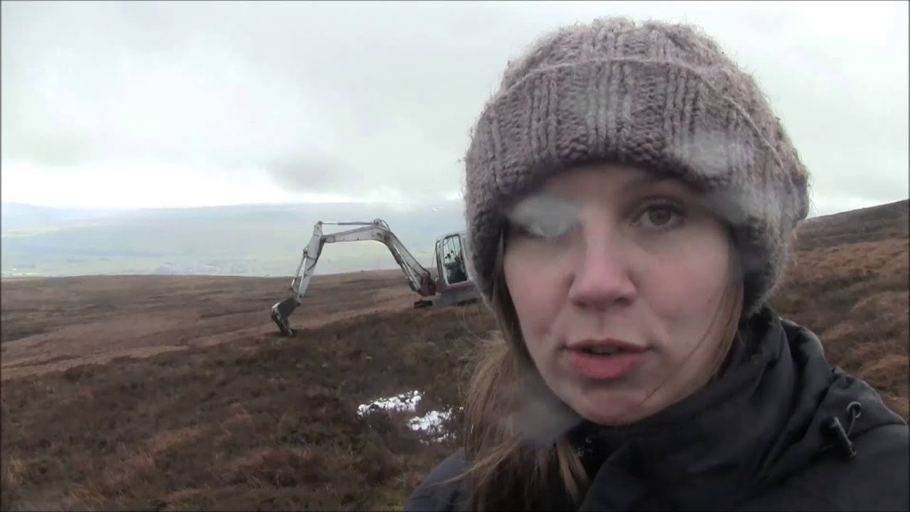 trustworthy แปล Yorkshire Peat Partnership video: A day in the life of a Peatland Restoration Officer