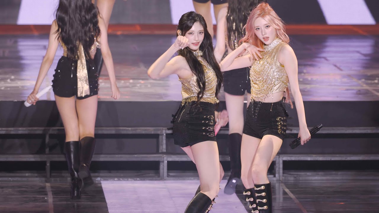 [8K] 251031 아이브 이서 IVE LEESEO -  ATTITUDE 직캠 Fancam @IVE WORLD TOUR [SHOW WHAT I AM]