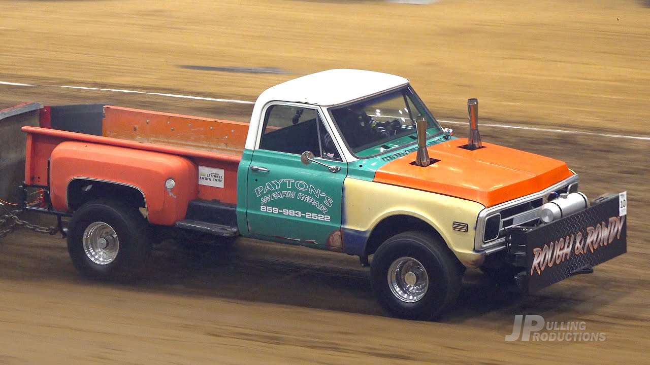 TNT Truck Pulling 2024 Small Block 4x4 Trucks pulling at the KY