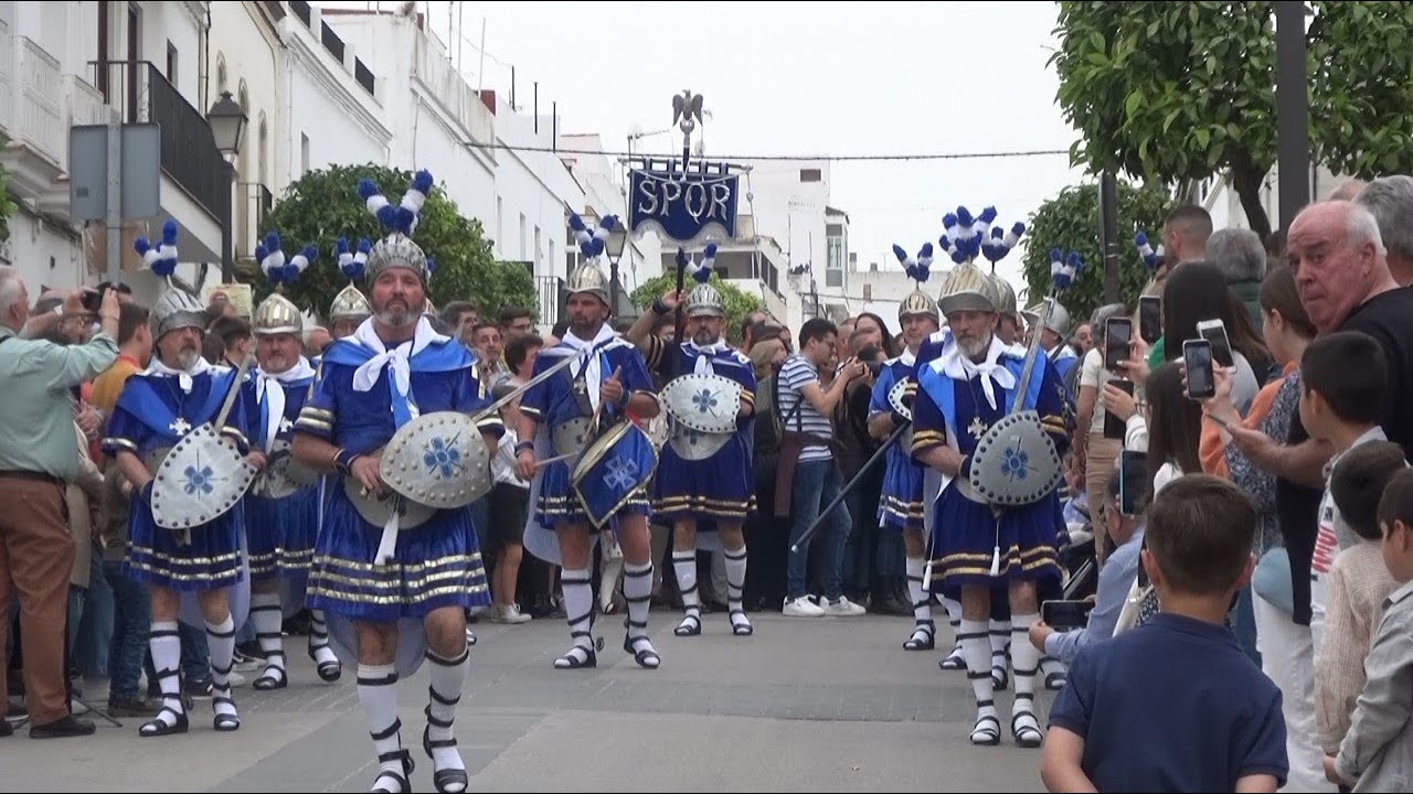 2024-04-06 - ONZURIA - Desfile de armaos y romanos. Arcos de la Frontera.