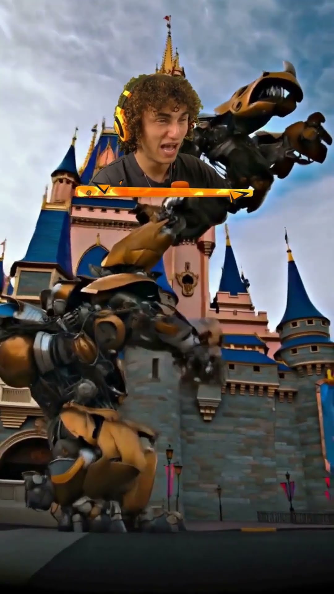 Golden MECHANICAL Rhino at DISNEY LAND!?