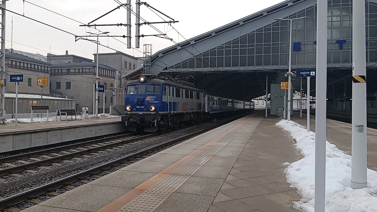Wieczorne pociągi w Bytomiu + parę w ciągu dnia