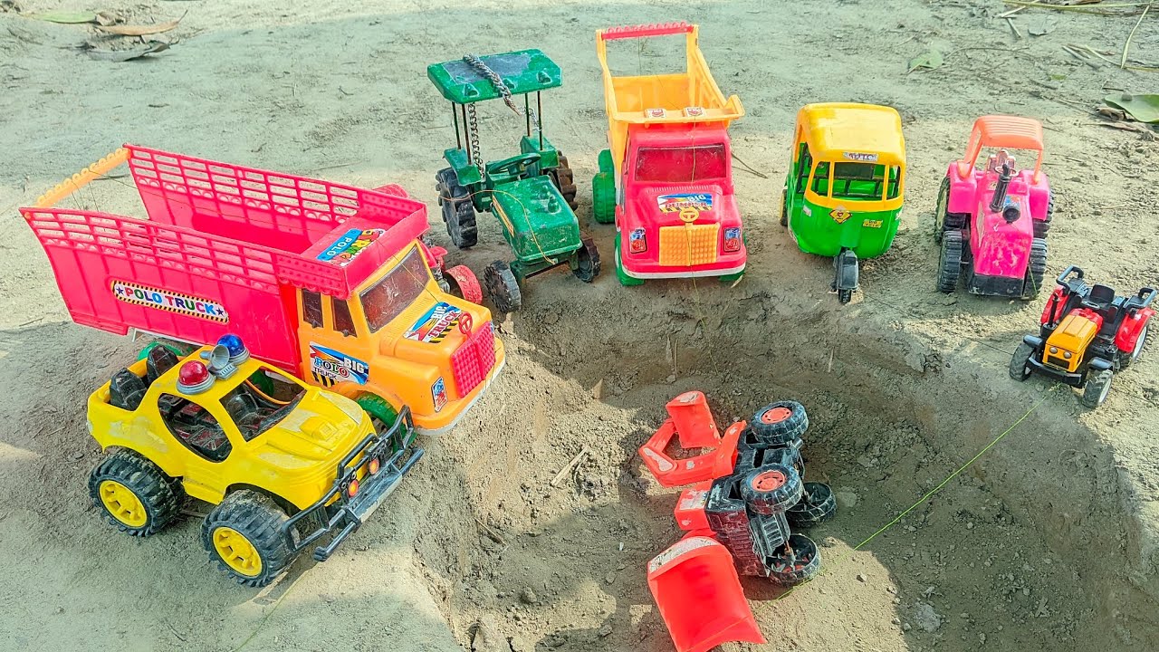 Epic Toy Truck Rescue Mission in the Mud 🚜🚧🚒