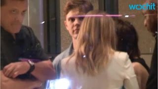 Emma Roberts & Evan Peters Split & End Engagement