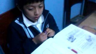 Juan Manuel haciendo tareas en transici�n
