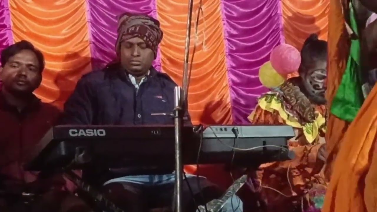 ग्राम पोचला छातनी टोला पाकुड़, फुटबॉल मैदान में 