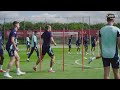 Limbering up for Lyon 💪 | INSIDE TRAINING | Gym work, rondos and more | Emirates Cup