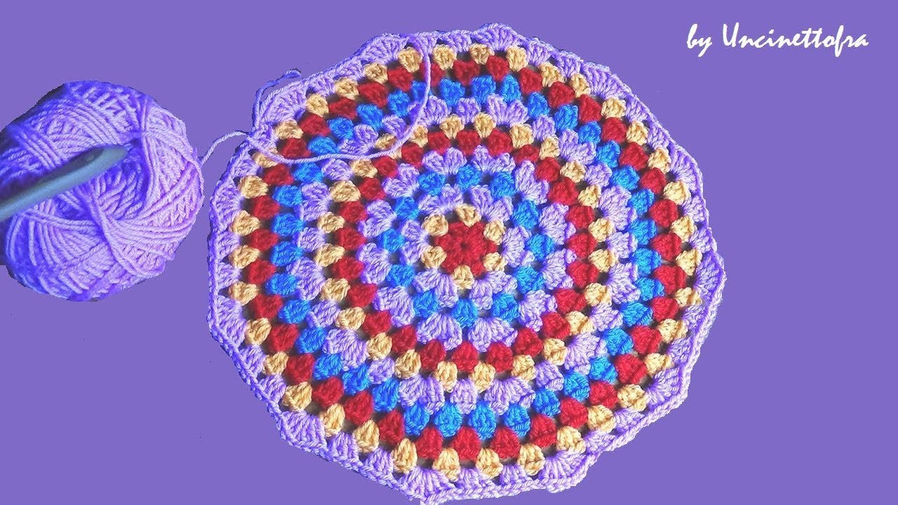 La lavorazione granny circolare (crochet granny circle)