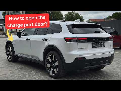 How to open charging port on Honda Prologue?