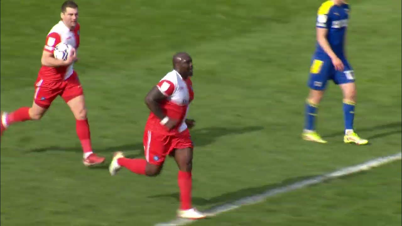 эмблемы клубов англии. уикомб уондерерс фк. Wycombe wanderers fc фон. фк wycombe. фк wycombe.