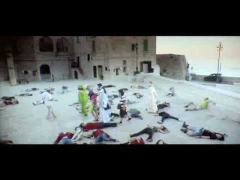 Caparezza - Vieni A Ballare In Puglia (videoclip)