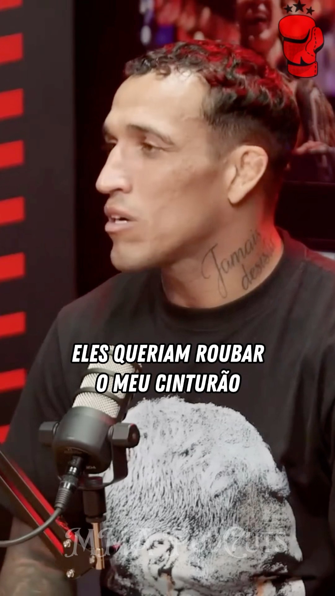 CHARLES OLIVEIRA TEVE SEU CINTURÃO ROUBADO? #mma #luta #boxe #ufc #foryou #shortsfeed #brasil