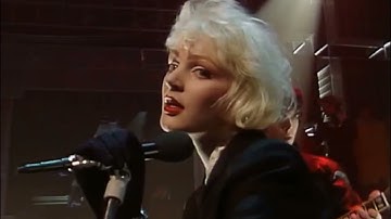 THE PRIMITIVES // 1988-02-25 TOTP - Crash