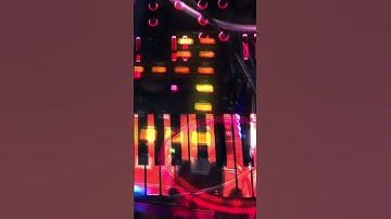 Jamming on Akai MPC hype synth to create Big beat electro instrumental track 135bpm #bass #synth