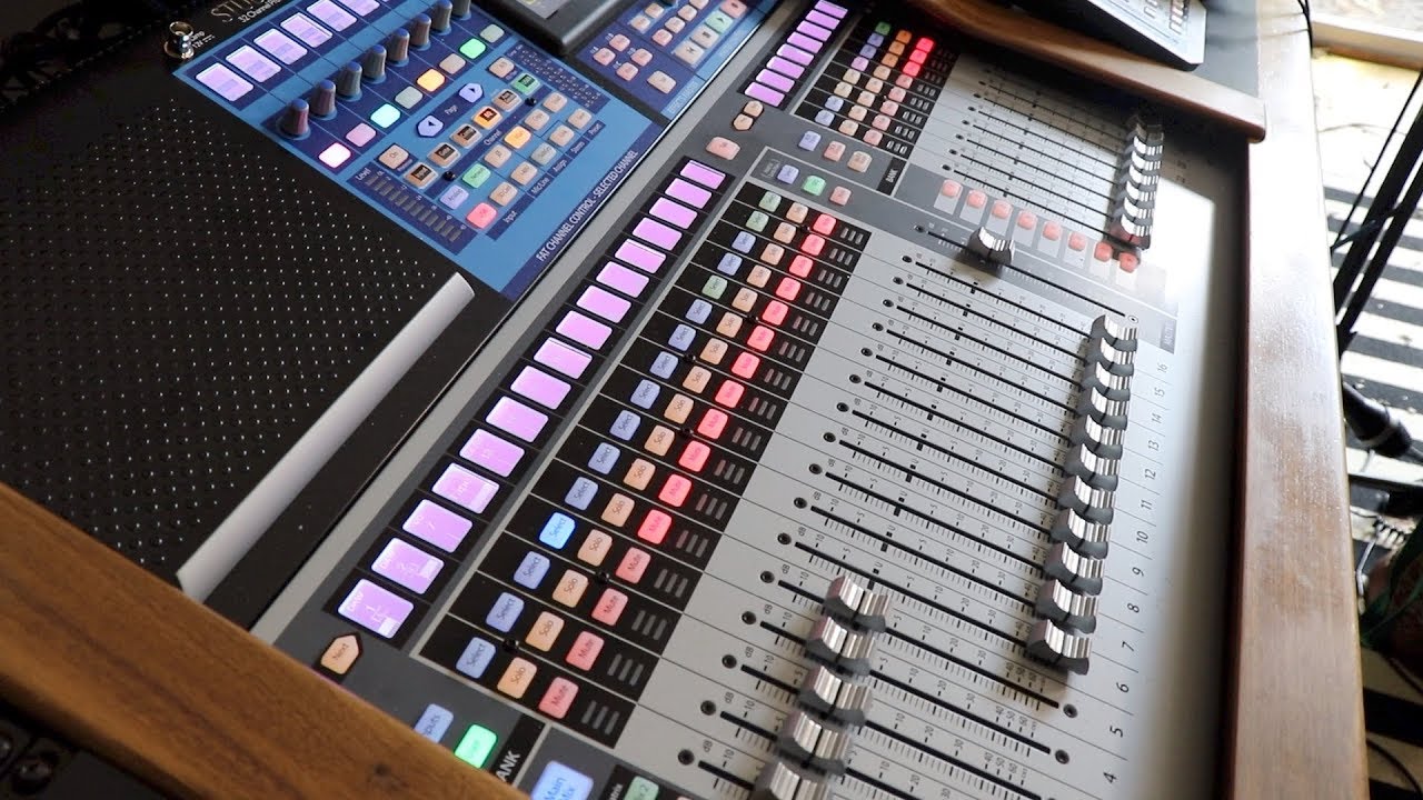 ordningen Ejendommelige Recite 4 Reasons to Have a Mixer in Your Home Studio - YouTube