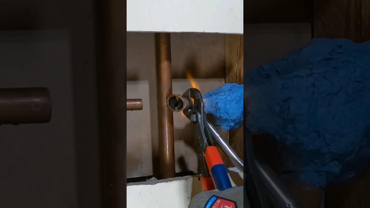 Replacing a shut off valve on copper pipe 💦 