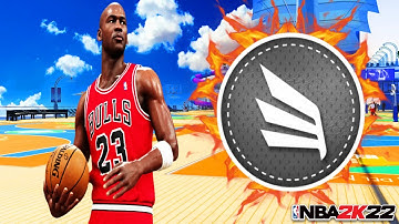 NEW 2-WAY PLAYMAKER BUILD IS THE BEST BUILD IN NBA 2K22! Best Guard Build on NBA 2K22😱😱