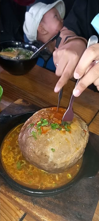 bakso lava joss isi bakso kecil cabe rawit bumbu pedas #shorts #bakso #baksolava #baksorusukjoss