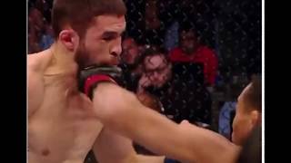 UFC Tek yumrukta rakibini indiriyor Öldürücü Yumruk!!!