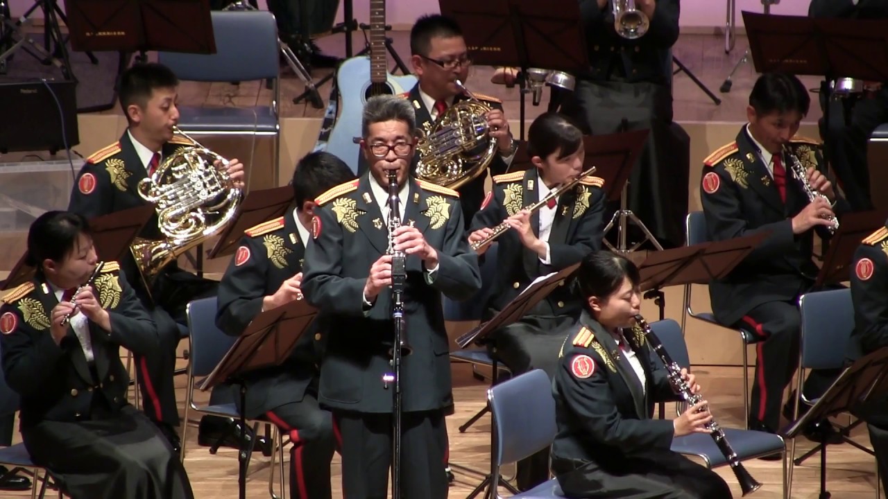 グレンミラーメドレー（吹奏楽：陸上自衛隊第６音楽隊の演奏♪）