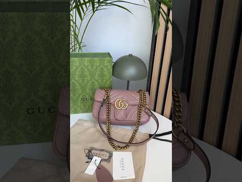 Брендовая женская сумка Gucci Marmont Small Shoulder Bag Taupe | Элегантная и компактная модель для любого образа, видео 1