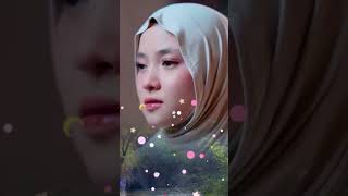 Download Lagu The Viral Woman Solowat #islamicteachings #duet #peacefulchants MP3