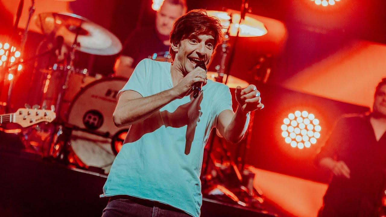 Clouseau - Vonken & Vuur | Live bij 20 jaar Q