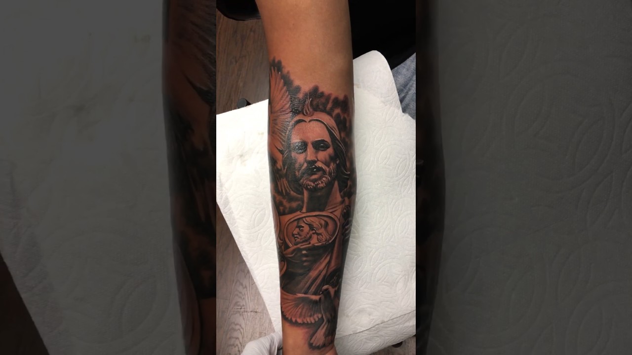 julio urias tattoo