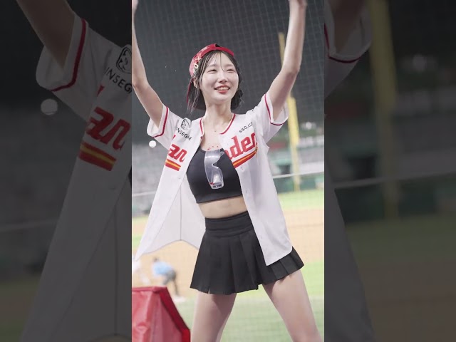 이정윤 SSG 랜더스 치어리더 직캠 20260728 CHEERLEADER Jeong-yoon Lee FANCAM