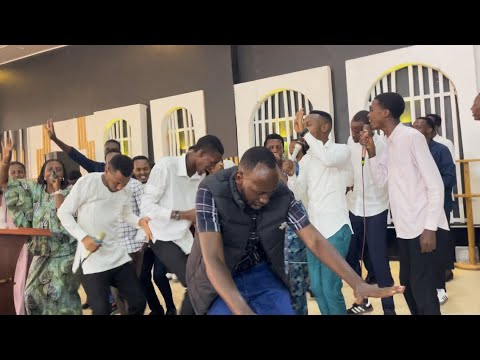 UBWO NZABANGEZE MWINJURU GISUBIZO MBARARA ABANTU BOSE BARANEZEREWE MBEGA AMAVUTA ARAHA