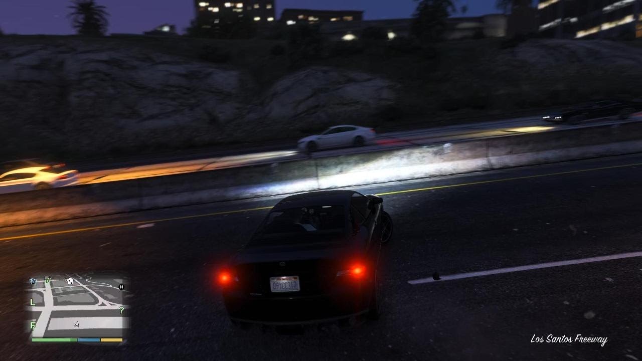 Je vous présente comment c’est le mode histoire et le mode réalisateur sur GTA 5 ￼