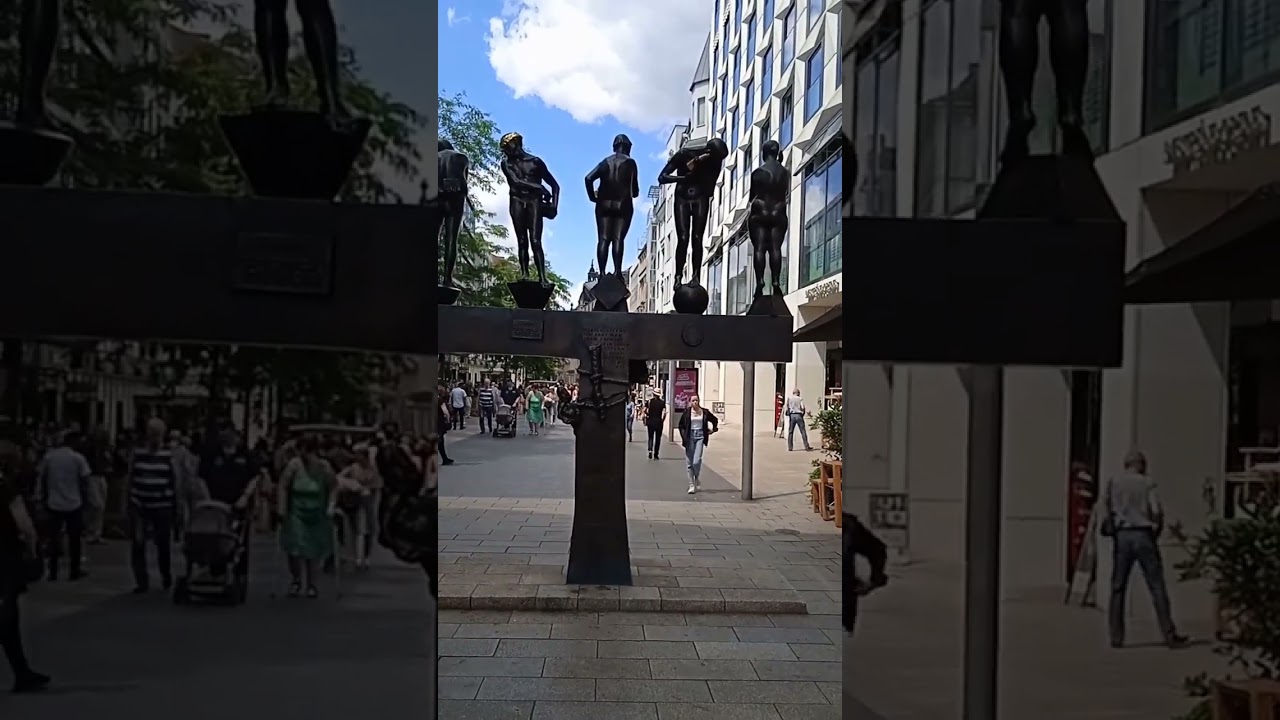 ⁣Monument to men 🧐 Памятник мужчинам 🤔 #shorts #short #travel #germany #interesting #путешествия