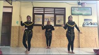 Tugas Tuweb 3 Pendidikan Seni Di Sd Seni Tari Linda Sari Ekawati Nim 877319436 Ut Malang