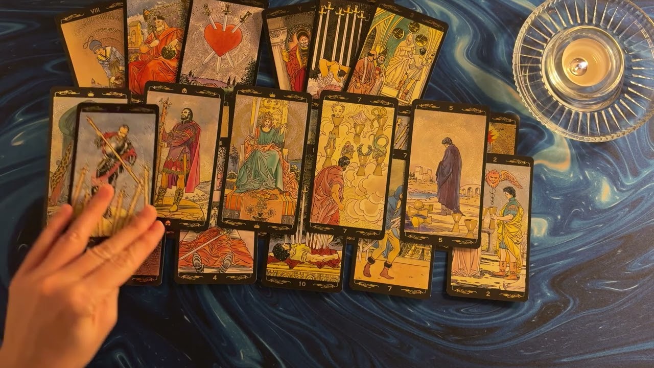 Таро для мужчин: её истинное к вам отношение ✨