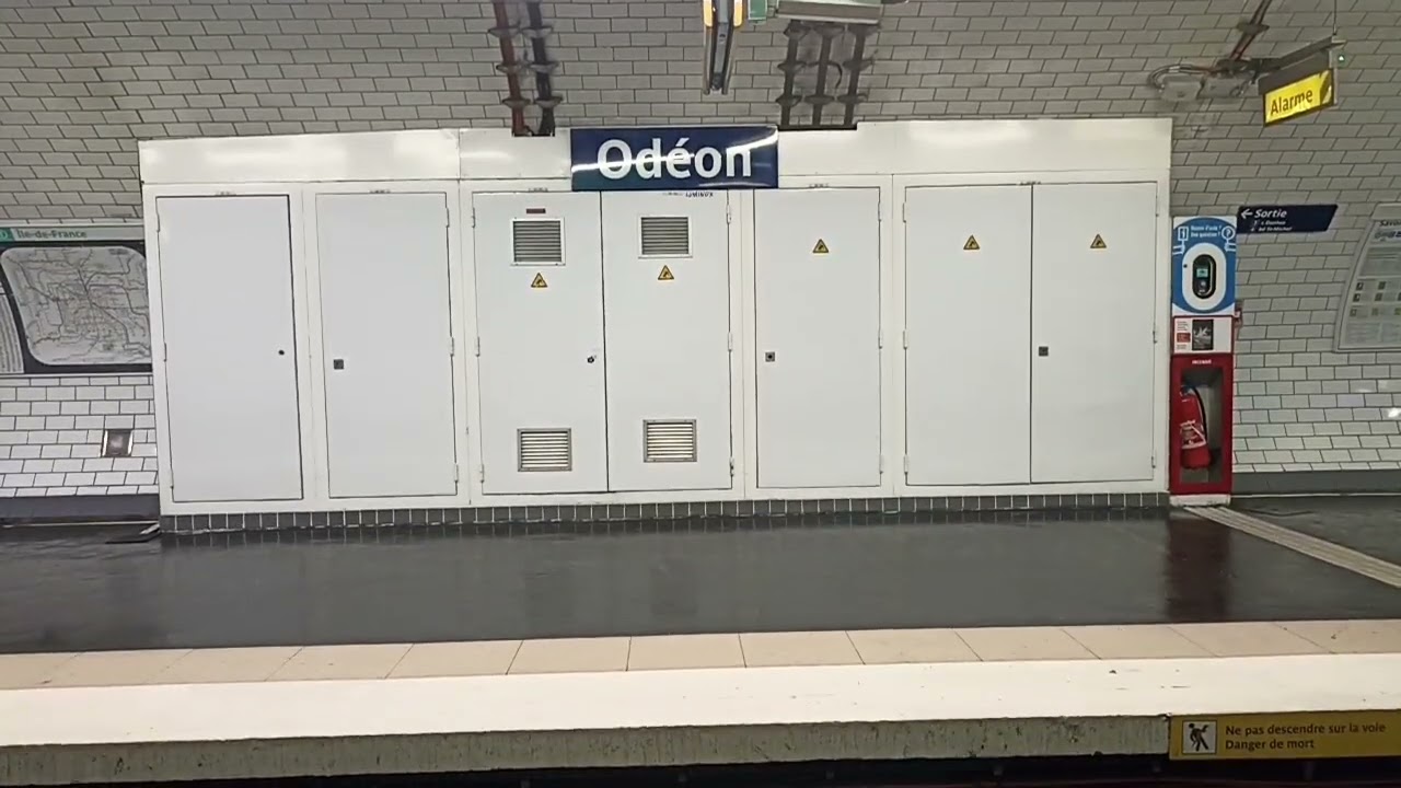 Ligne 10 : Trajet Complet (Austerlitz - Boulogne) Dans le MF67 (2037) Avec Voix Sonores