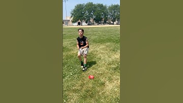 Curls/comebacks!🙌🏈💪 #football #widereciever #wr #wr1  #curls #comebacks #curl #comeback #shorts