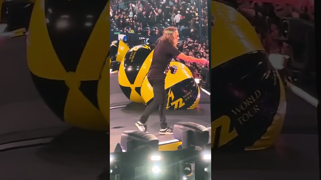 Metallica thanking fans after night two in Toronto, 2025 - Rogers Center