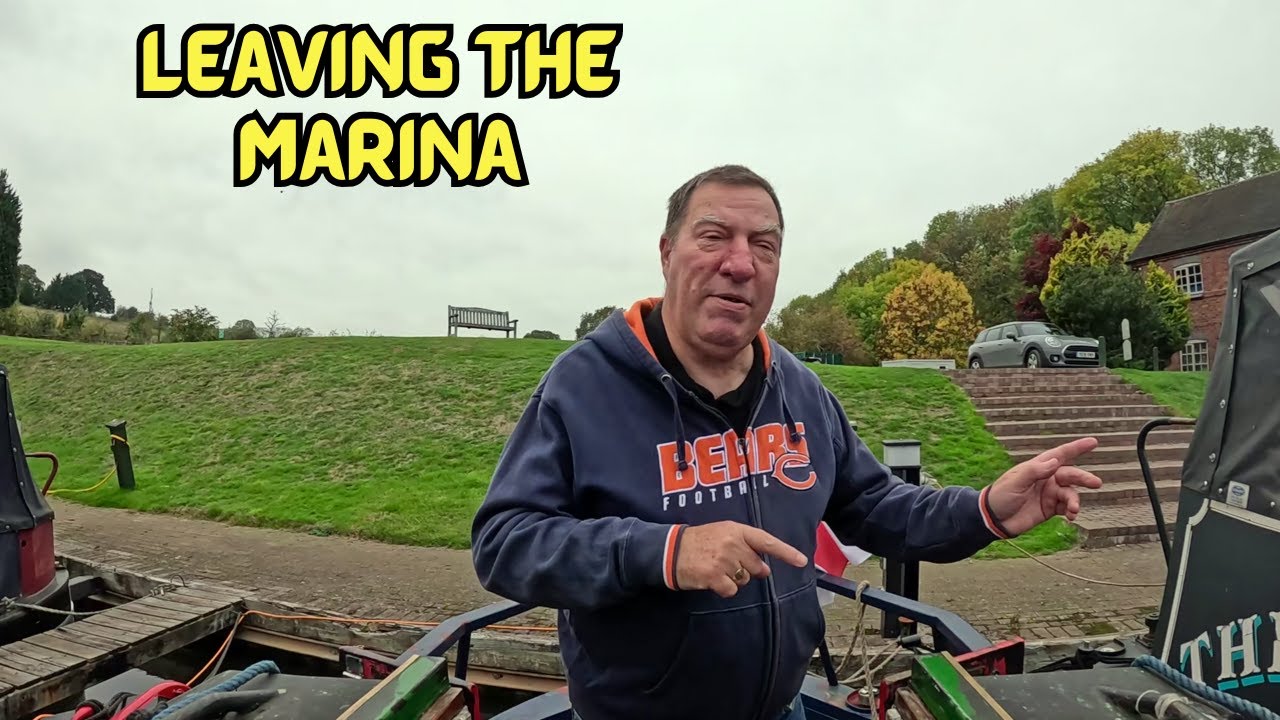 Покидая Марину