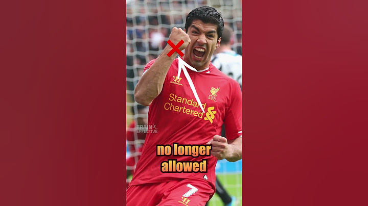 Why Do Footballers Tape Their Wrists?