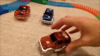 Bend A Path vs. Magic Tracks Toy Review