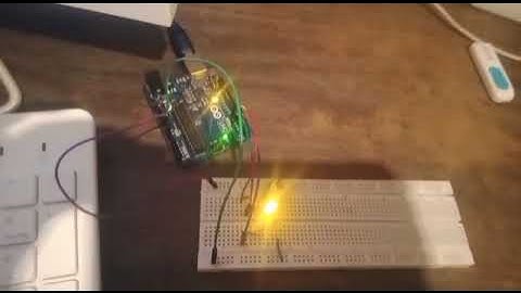 Semaforo en arduino con la configuracion millis().