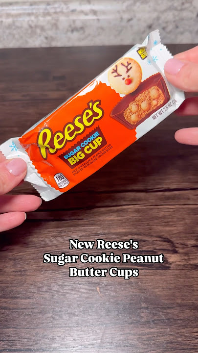 New #Reese’s Sugar Cookie Peanut Butter Cups #christmas  #peanutbutter #sugarcookie  #chocolate