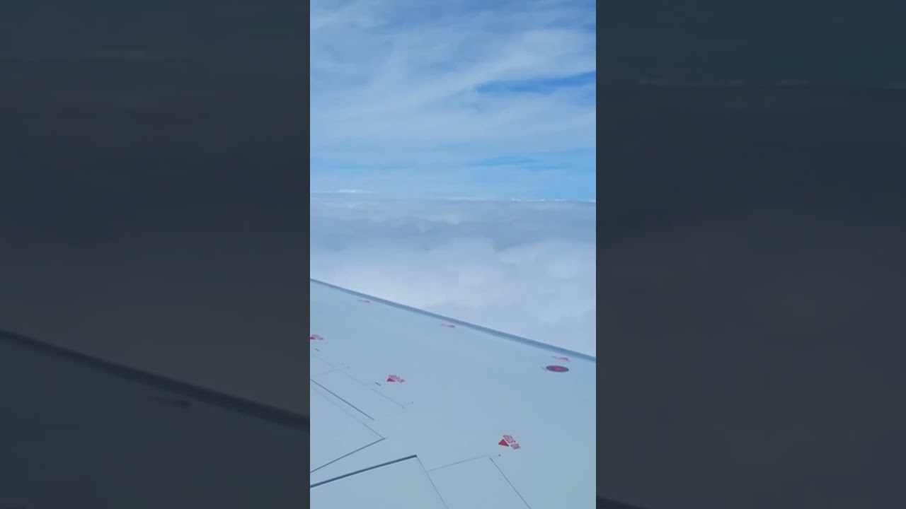 Air plain video in cloud 