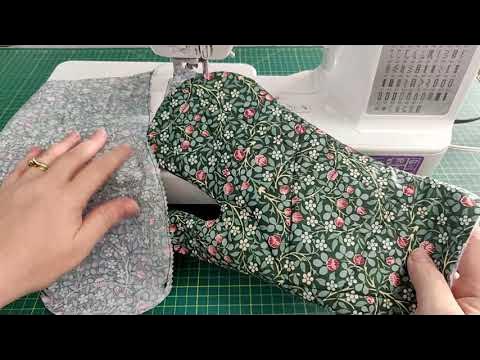 Saturday Sewing – Easy Quilted Oven Mitts