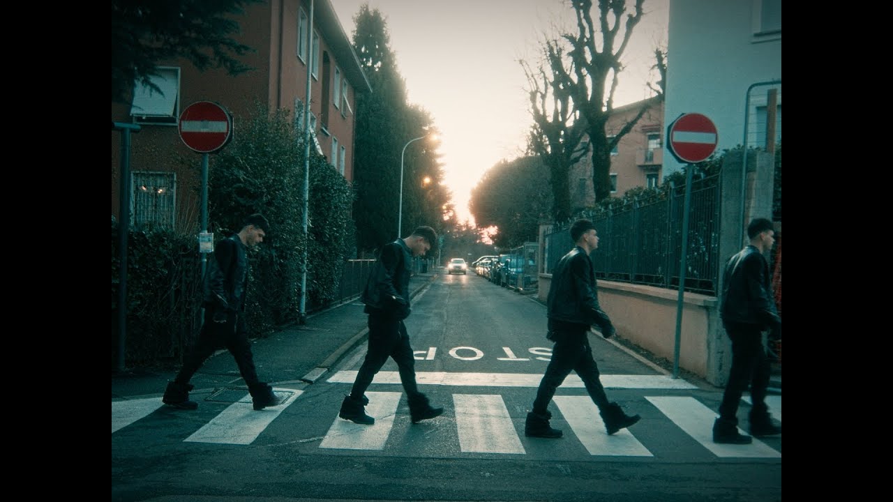 Maury North - terzo dito 